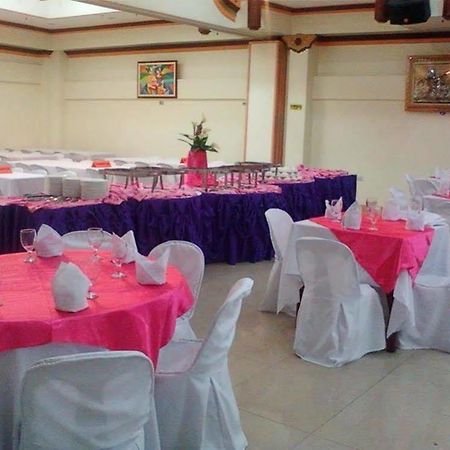 Golden Stallion Suites Cagayan de Oro Dış mekan fotoğraf